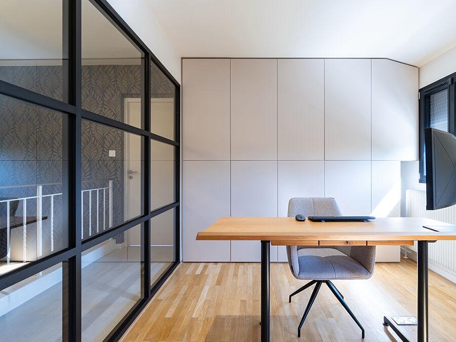 Bureau à corenc